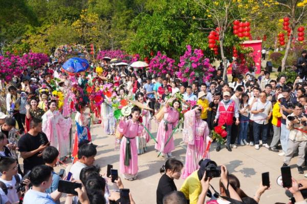自驾出游好去处，清明假期来东莞观音山遇花神、趣游园，花式春游正当时